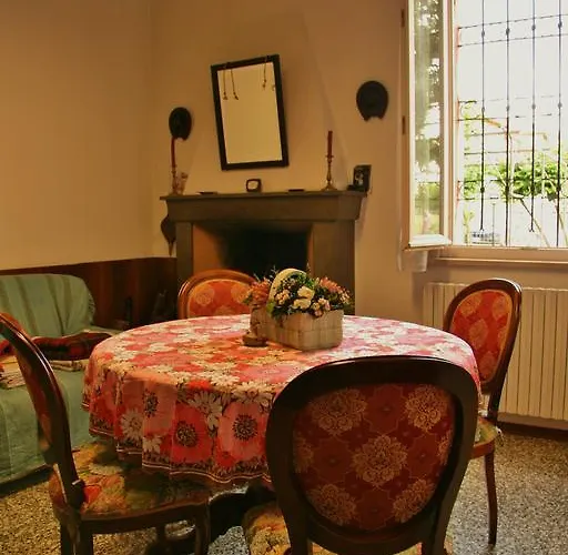 La Bugia Di Tanzi Oda ve Kahvaltı Parma